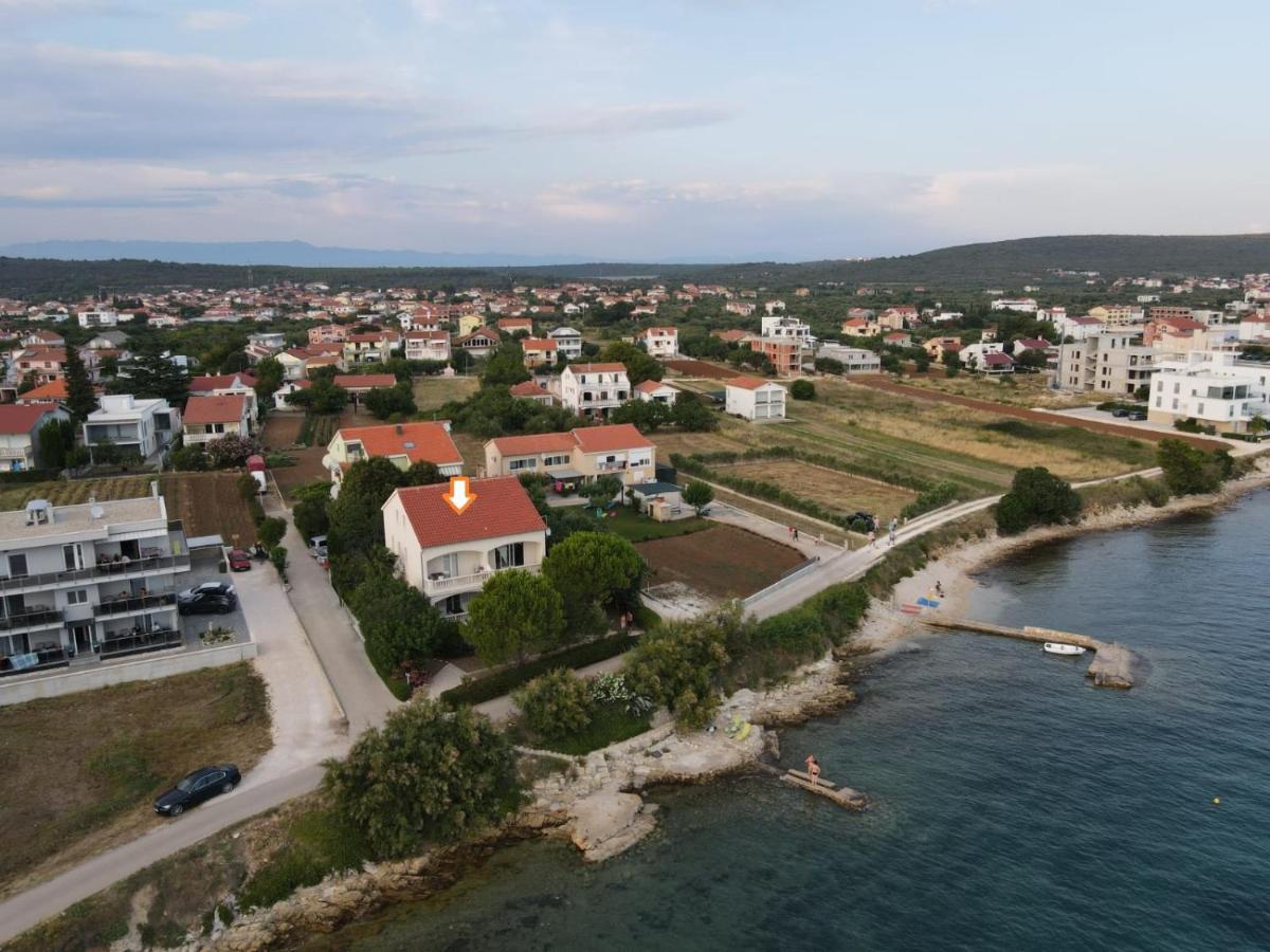 Apartmani Sruk Sukošan Екстериор снимка
