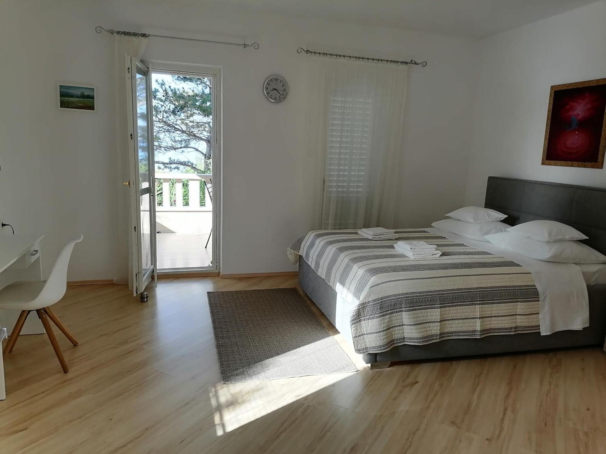 Apartmani Sruk Sukošan Екстериор снимка